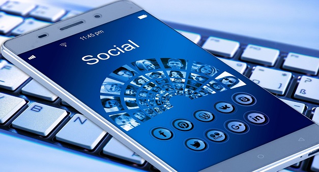 Get Paid for Social Media Marketing on Facebook in 2023